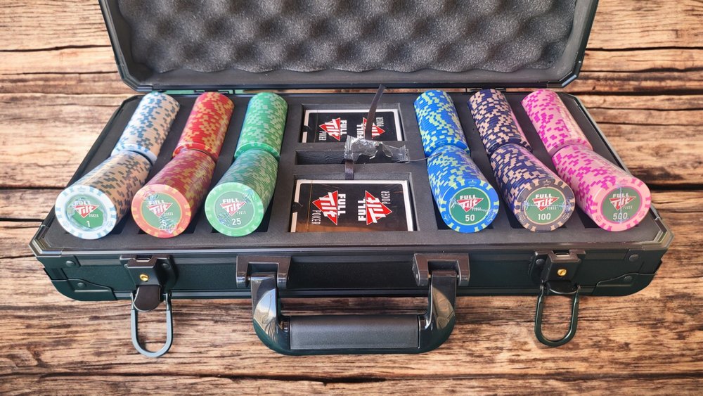 FullTilt Poker Chips Set